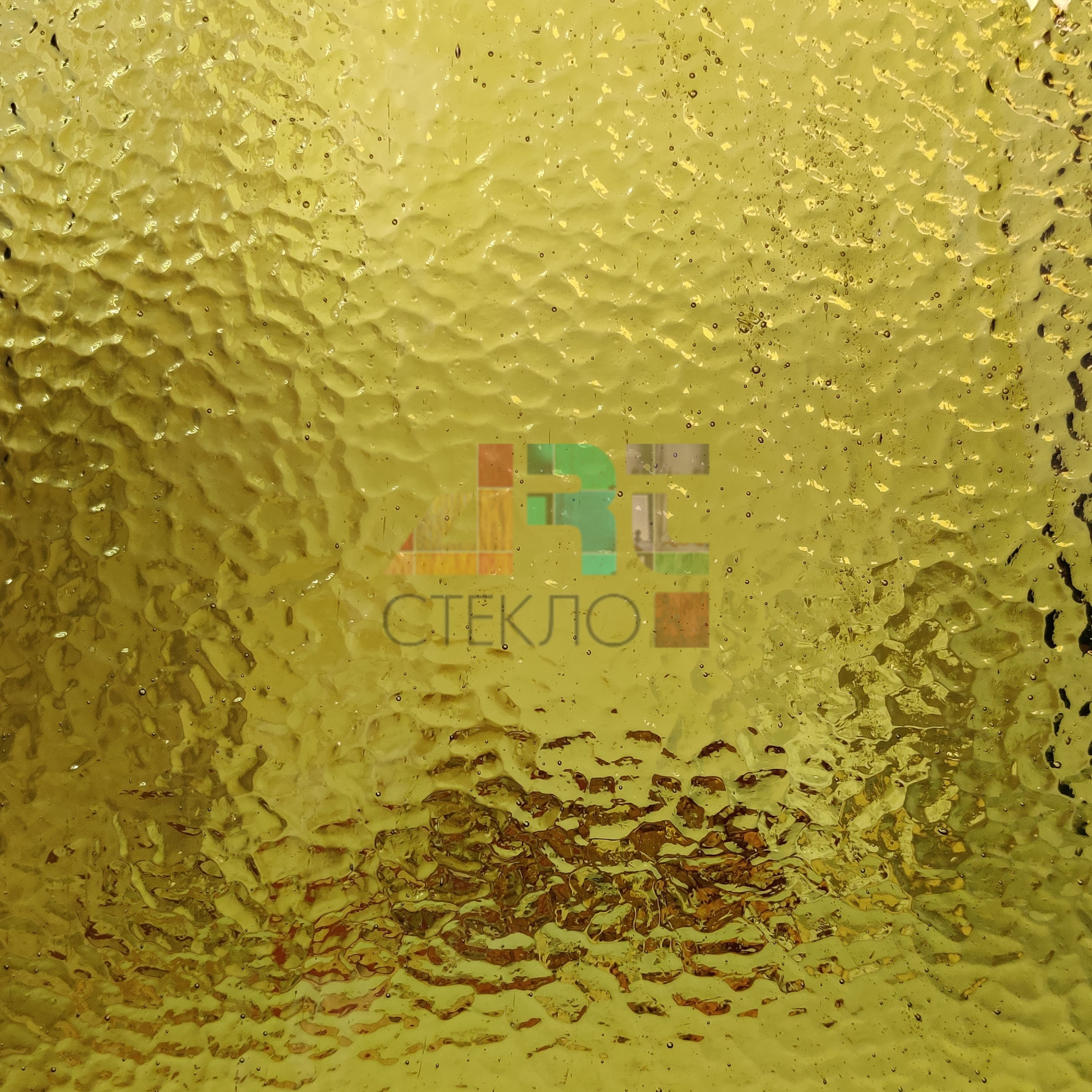 Vision Glass 22-12CC (S110.1-110.2Moss), Прозрачное бледное янтарное сильная рябь